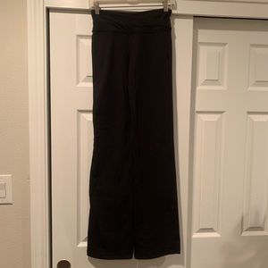 Lulumon 4 Tall Black Leggings